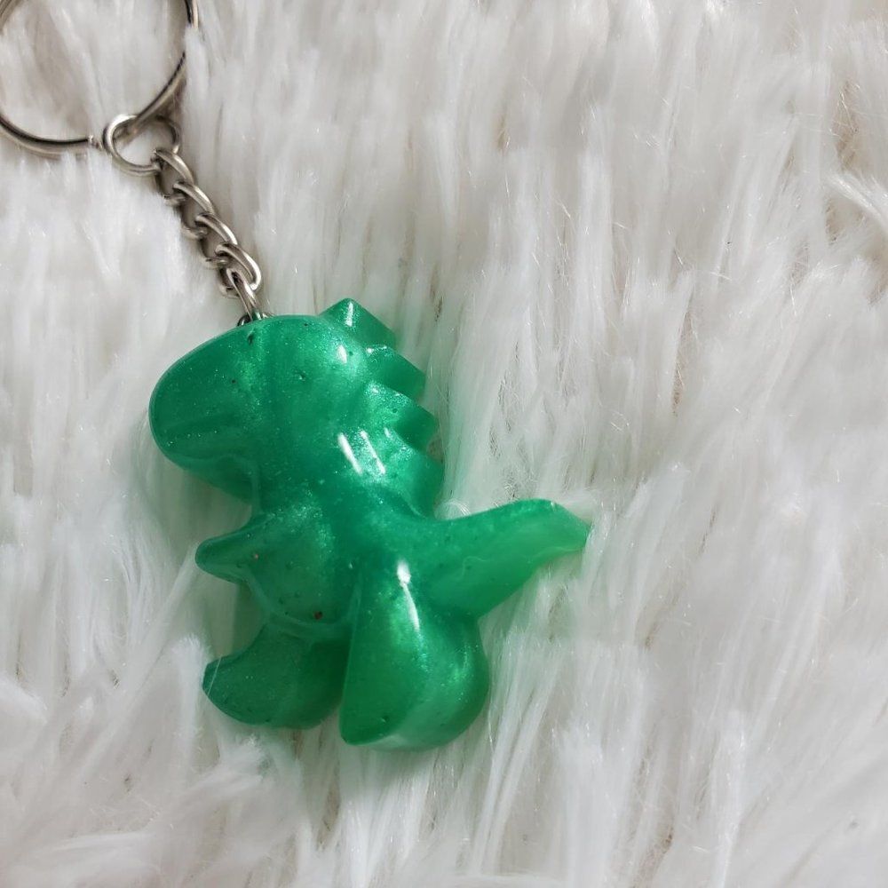 Dinosaur Resin Keychain   - Picture 8 of 16